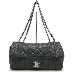 Christmas CHANEL Punching Matelasse Chain Shoulder Bag Black time